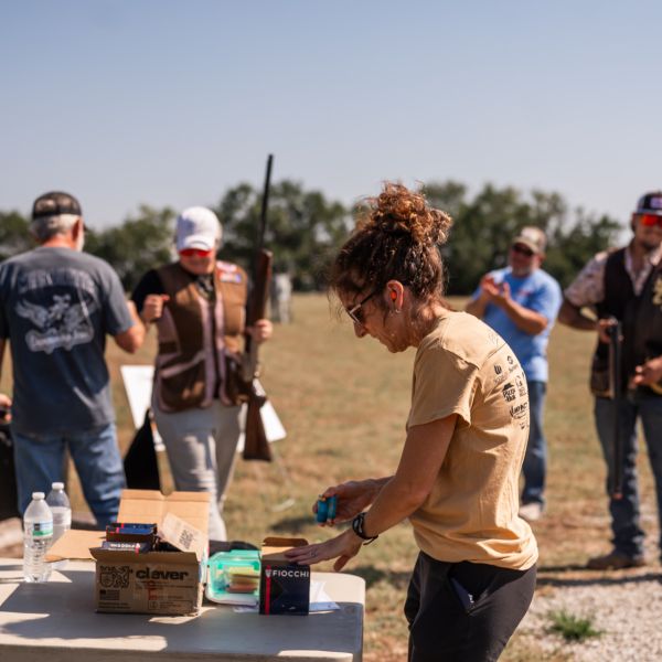 Woman_at_table_with_sscdsg_challange